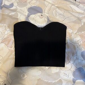 Black Ribbed Skult Knit Strapless M